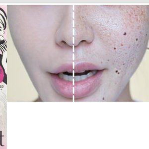 COPY - BNWT (ranking No.1, cosmetic award)  clearlast face powder.